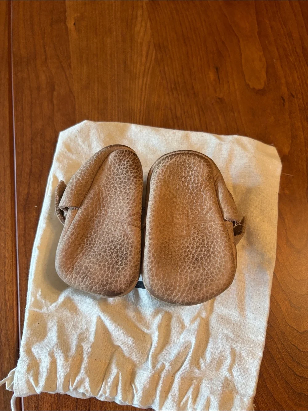 Freshly Picked Tan Leather Bow Moccasin Baby Shoes
